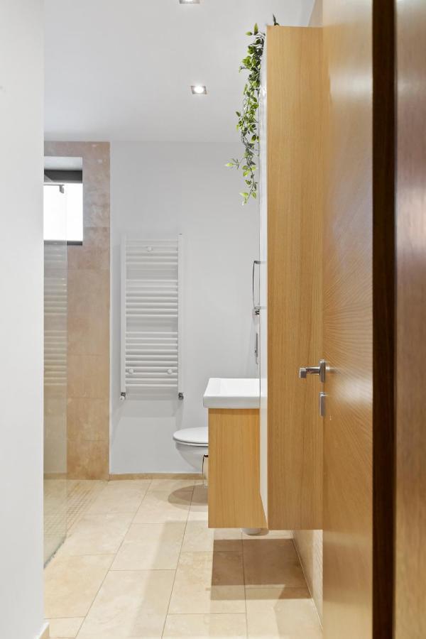 City Heart Retreat Elegant Apartment ブカレスト エクステリア 写真