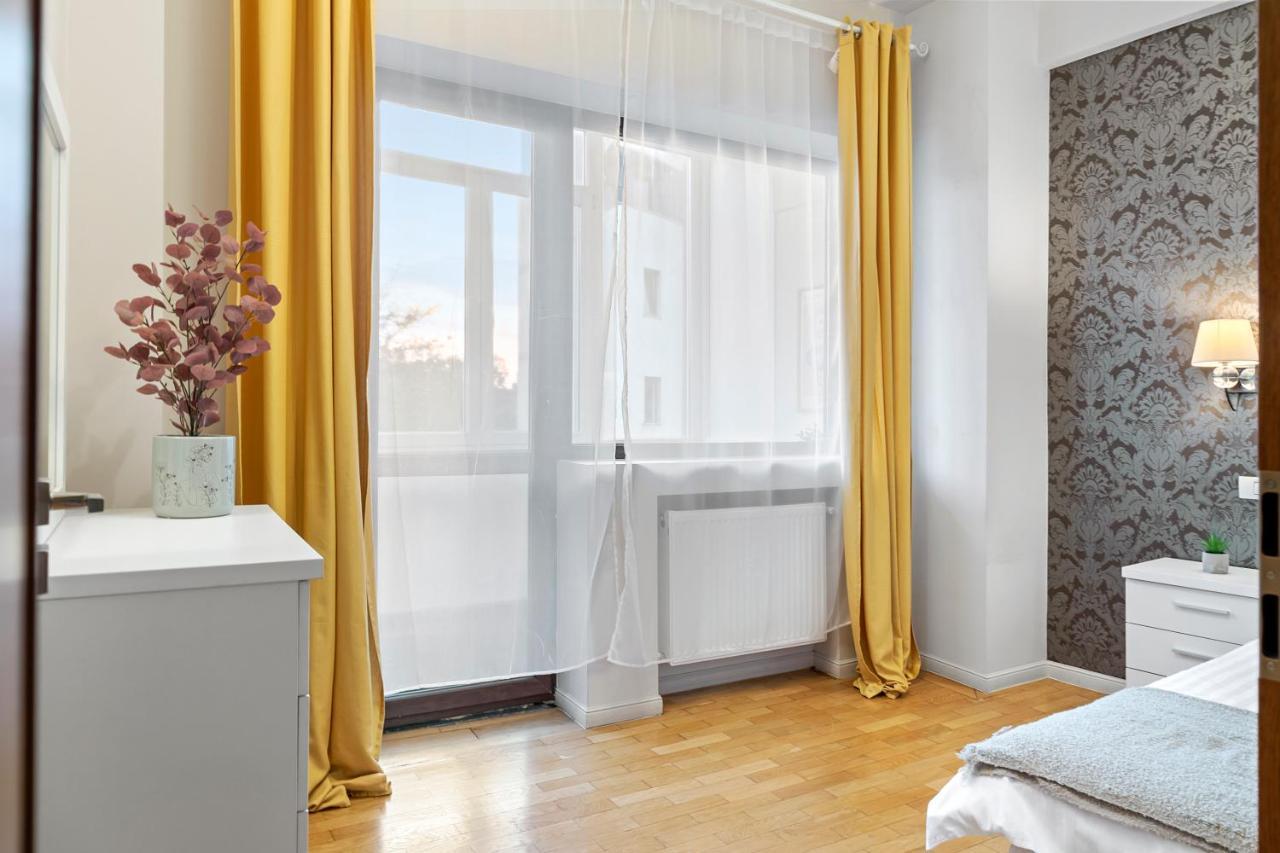 City Heart Retreat Elegant Apartment ブカレスト エクステリア 写真